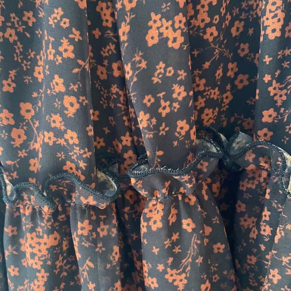 Floral skirt - Picture 5 of 12